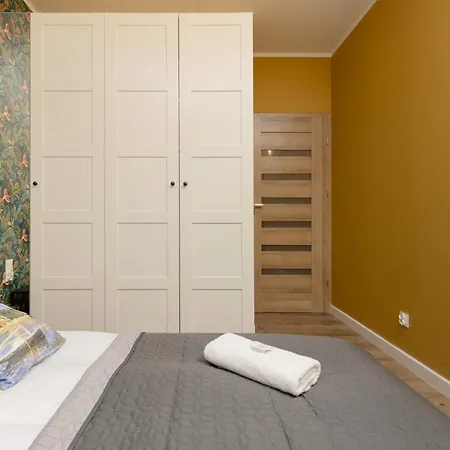 Apartment Active By Renters Warsaw
