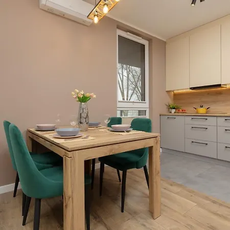 Apartamento Active By Renters Varsovia