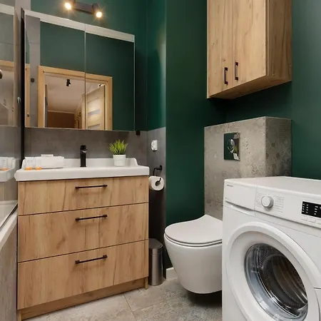 Active By Renters Varsavia